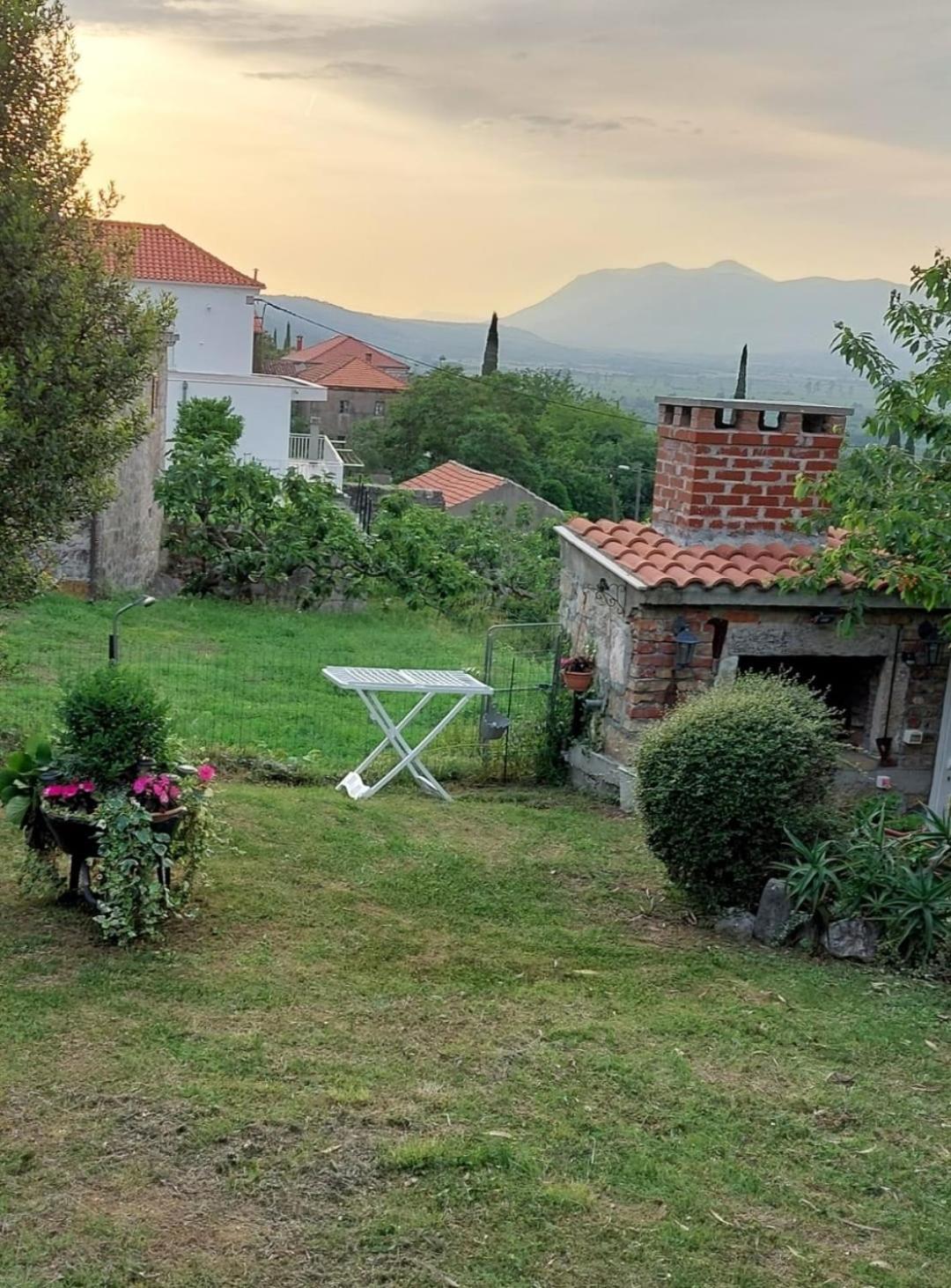 Holiday Home Sunrise Gruda Luaran gambar