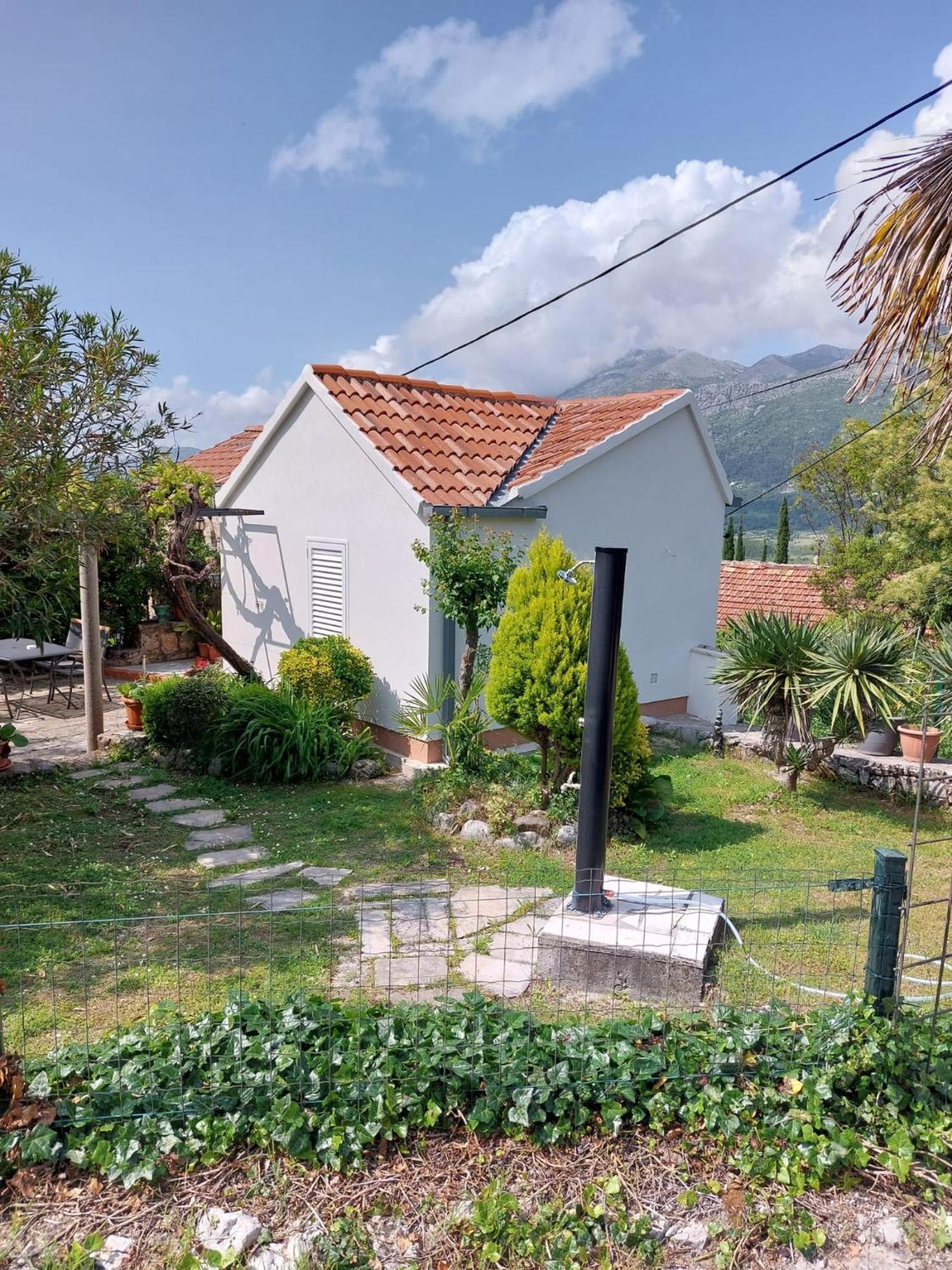 Holiday Home Sunrise Gruda Luaran gambar